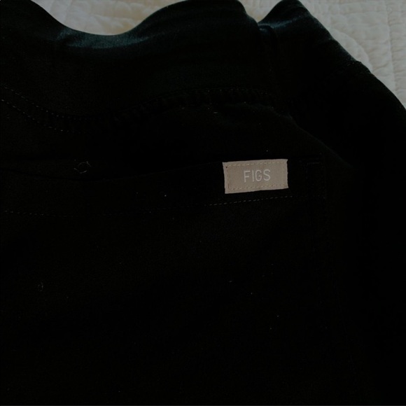 Figs Black scrub pants - Picture 5 of 7